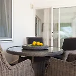 Noa * Μακάρσκα