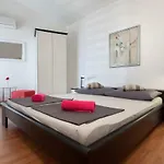 Noa * Μακάρσκα