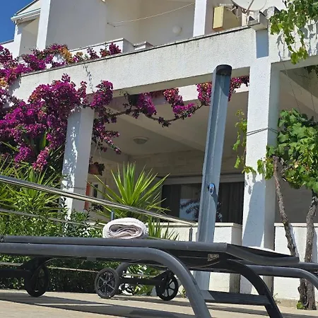 Noa Villa
