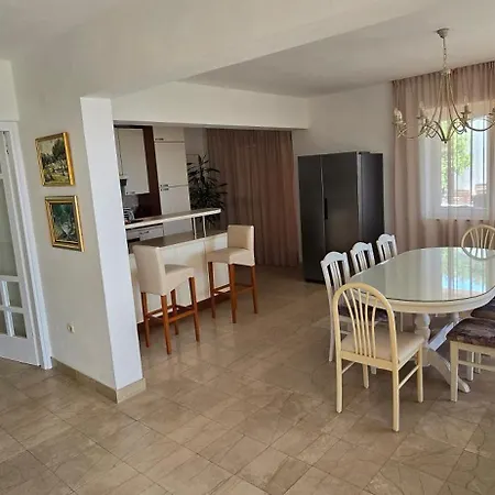 Noa Villa Makarska