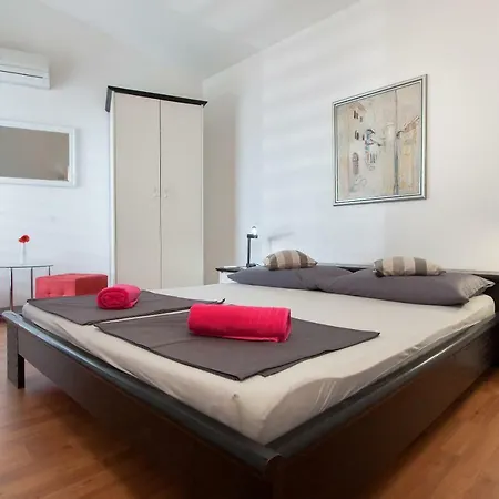 Noa * ماكارسكا